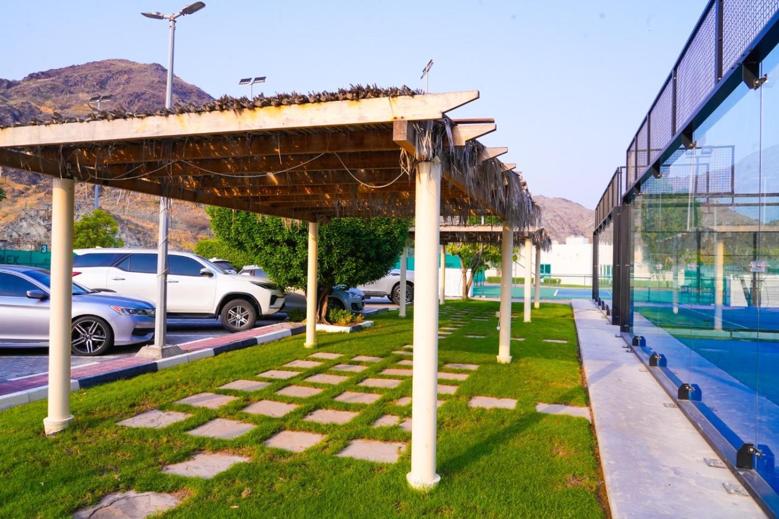 Boutique Hotel Fujairah Ngoại thất bức ảnh