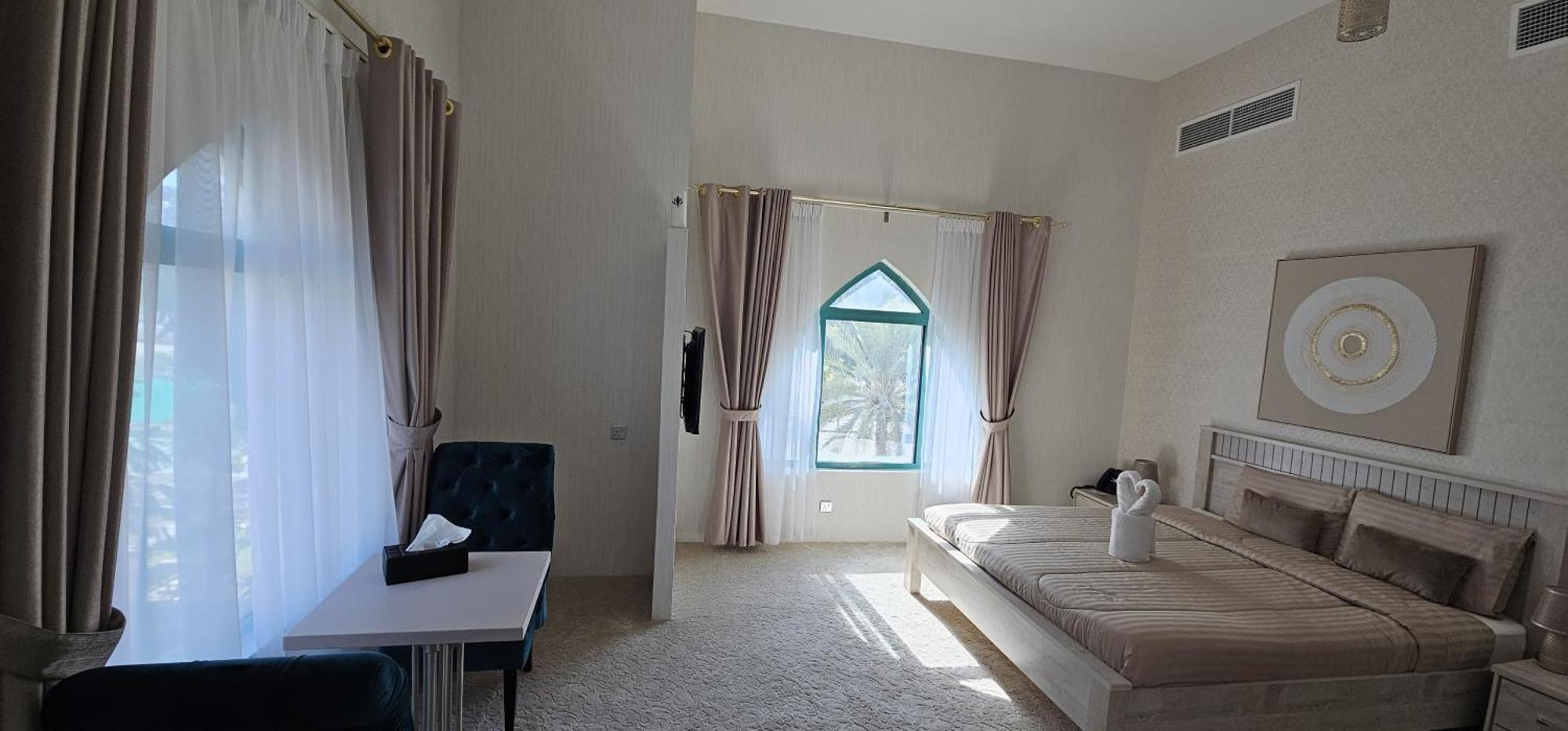 Boutique Hotel Fujairah Ngoại thất bức ảnh